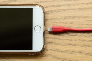 9 tips to extend iphone battery life